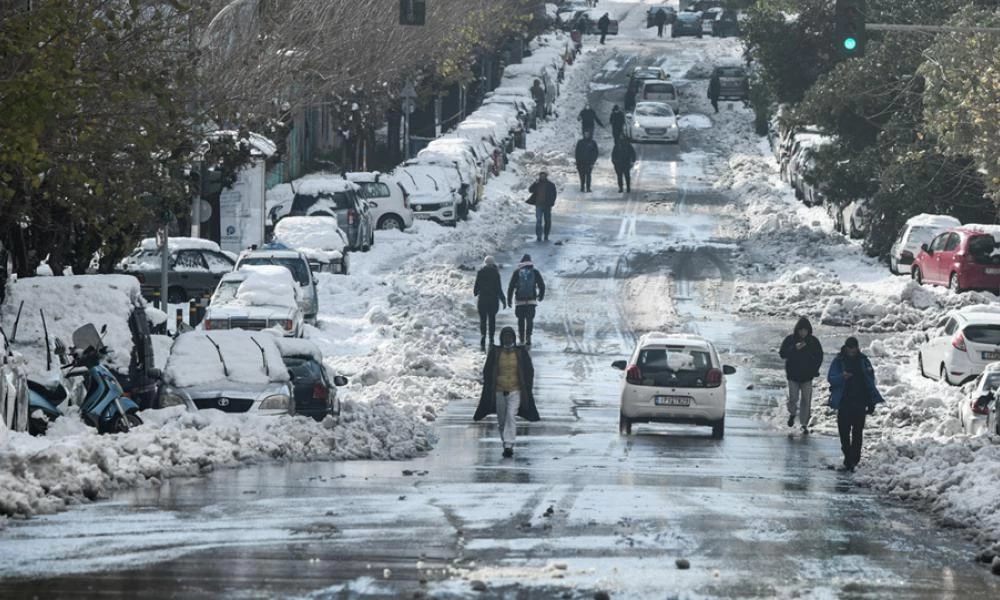 Καιρός: Σε ποιες περιοχές θα χιονίσει τις επόμενες ώρες στην Αττική